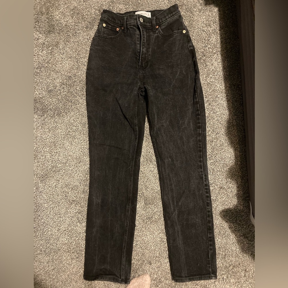 Abercrombie & Fitch Black High-Rise Straight Jeans